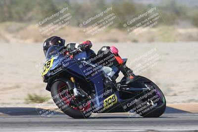 media/Nov-01-2025-CVMA (Sat) [[fc0f7531b8]]/Race 7-Formula Twins-Formula 40 UL/